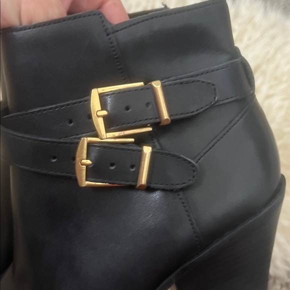 Dolce Vita Volli Black Leather Buckle Pointed Toe Booties - Picture 4 of 10